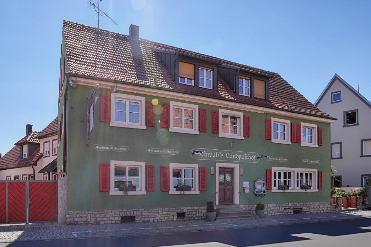 Landhotel Schwab - By Homekeepers Schwarzach am Main Esterno foto